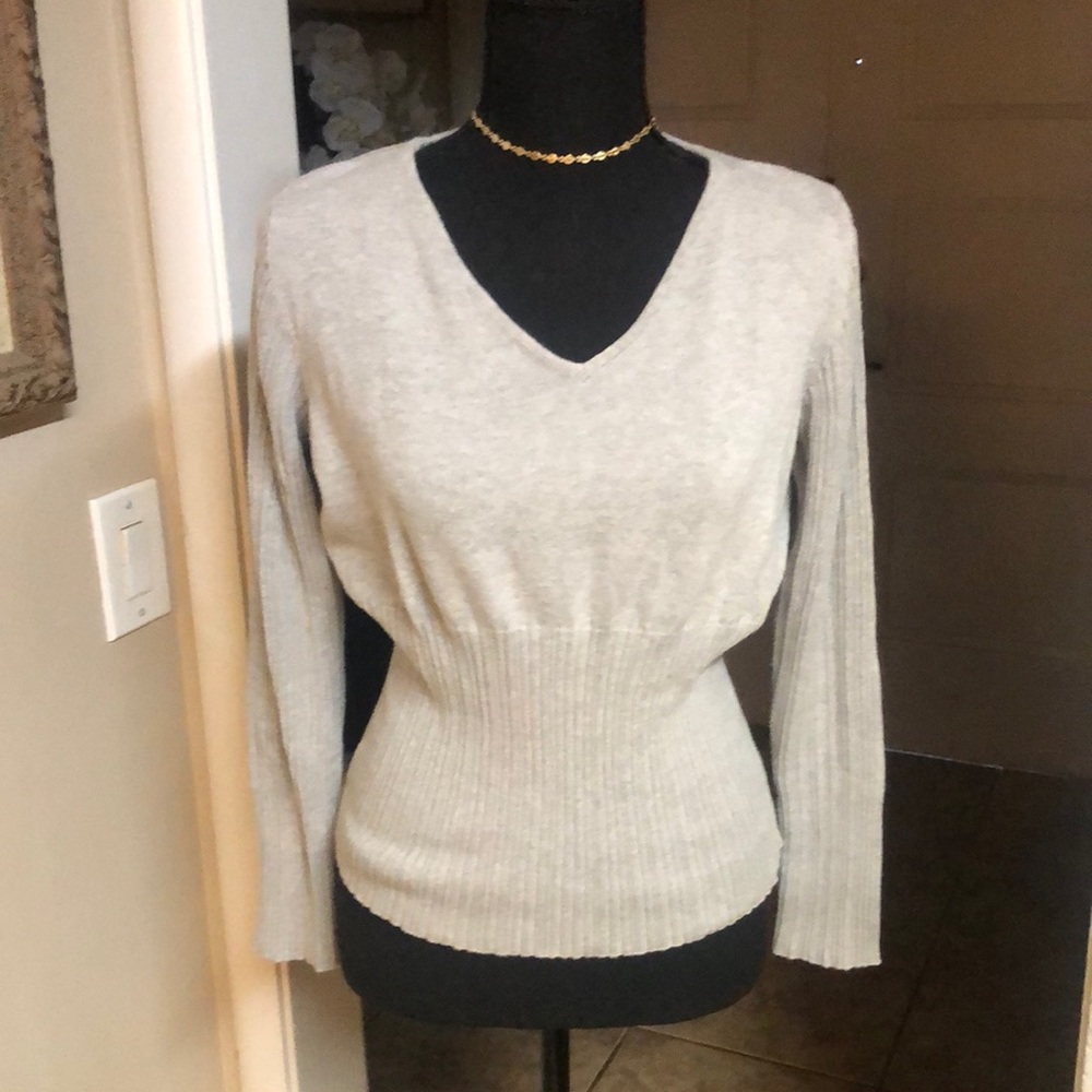 Light grey sweater